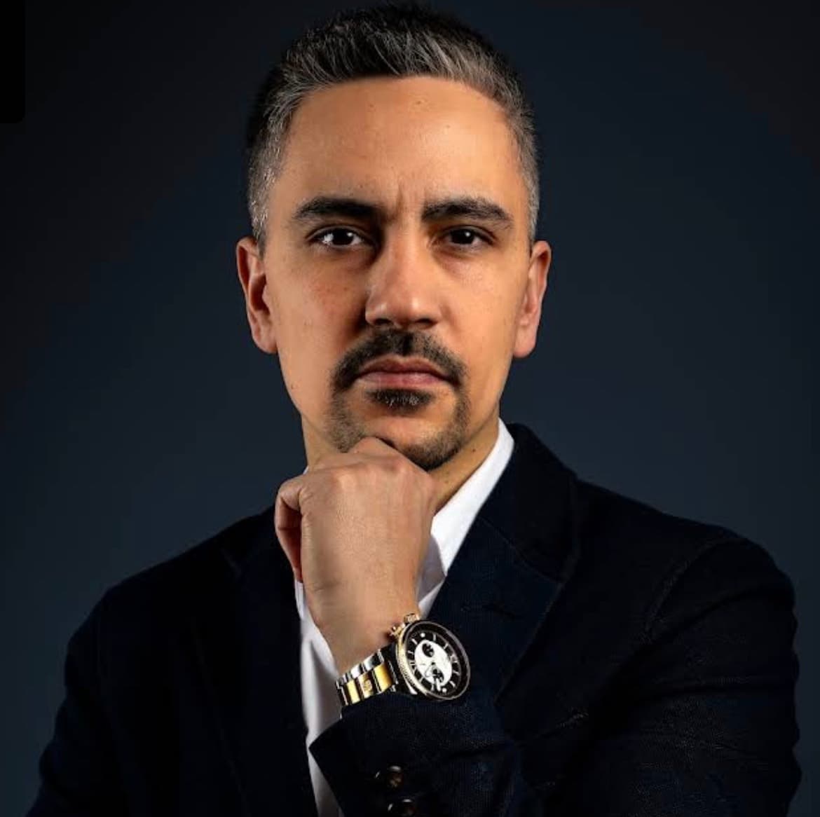 Portrait of lawyer Erdal Nuhbaşa